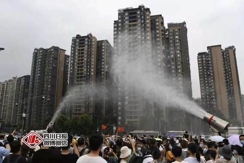 天府二街解封背后 成都科技人的乐观与坚守