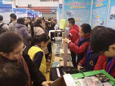 小发明、巧制作 我市2000余项青少年科技创新成果同台竞技